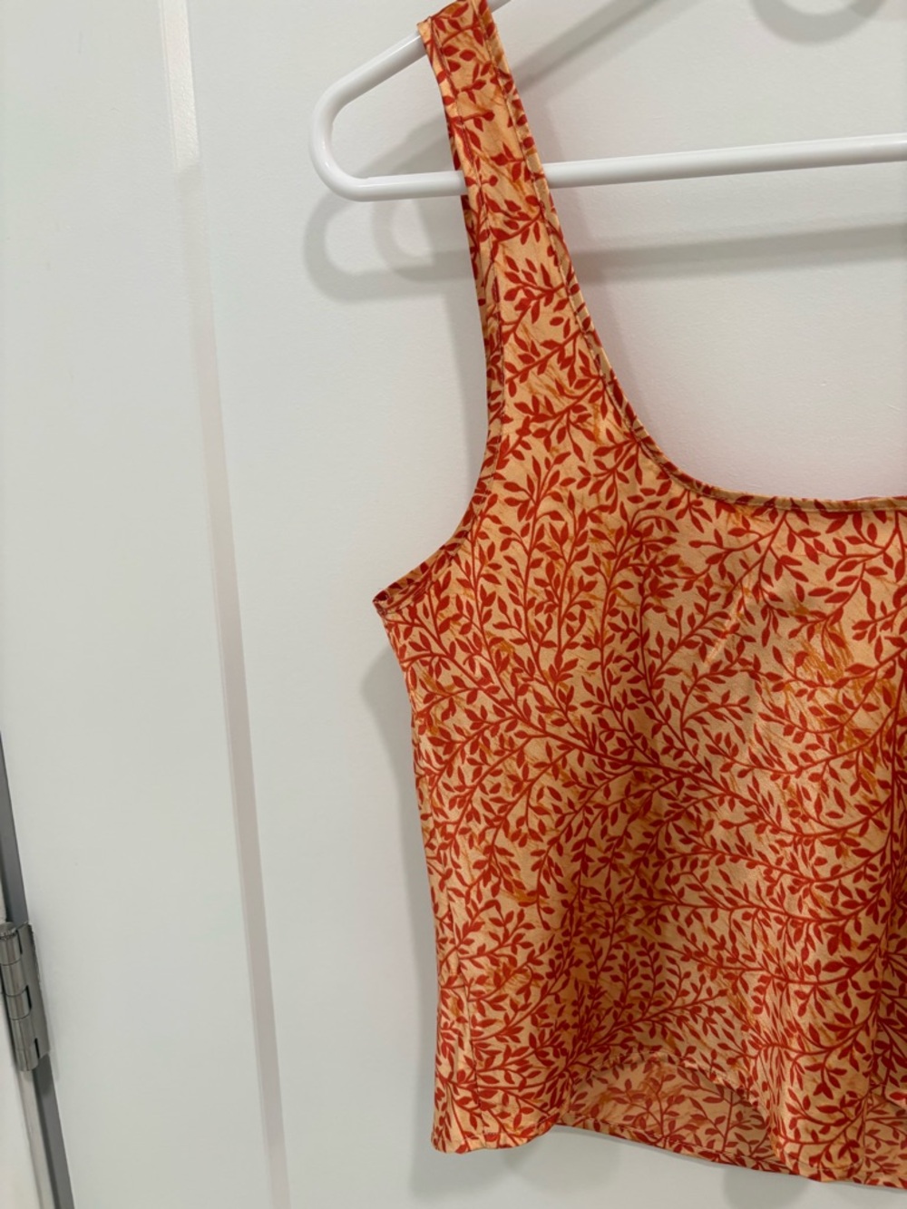 Victoria’s Secret Vintage 90s Y2K Orange Yellow Satin Tank Top Size Small - Picture 8 of 10